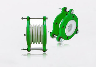 1747637549102725.jpg 1 四氟膨胀节.jpg